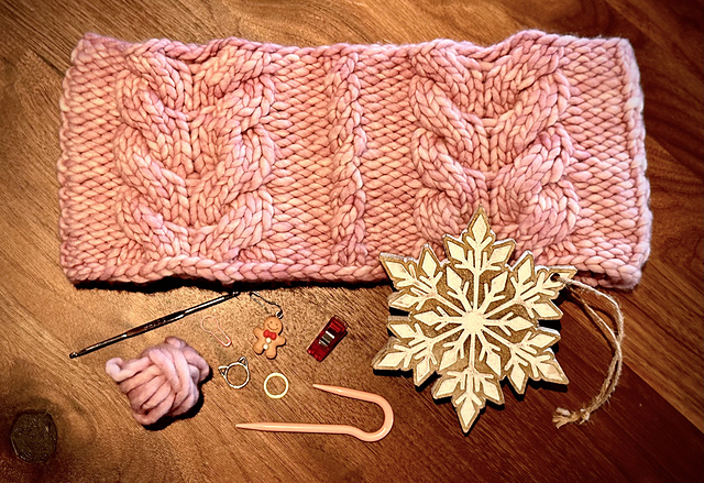 Frosty Walk Cowl