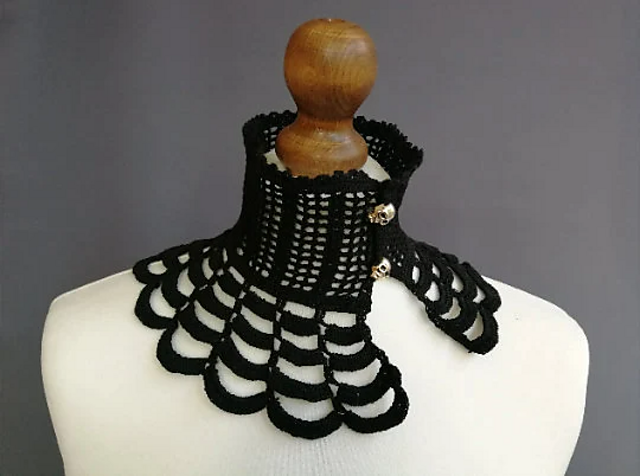 Gothic high neck collar necklace