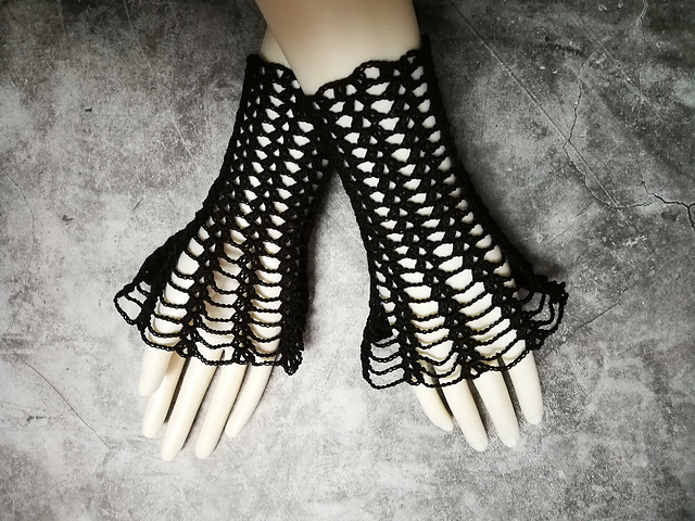 Gothic lace wrist cuffs