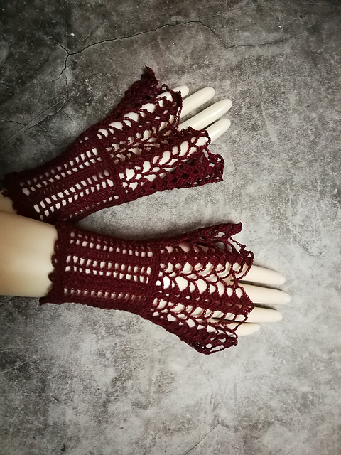 Goth lace cuffs