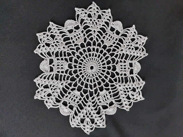 Skull lace doily