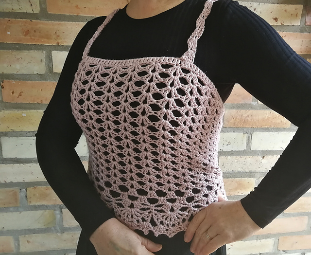 Lacy tank top