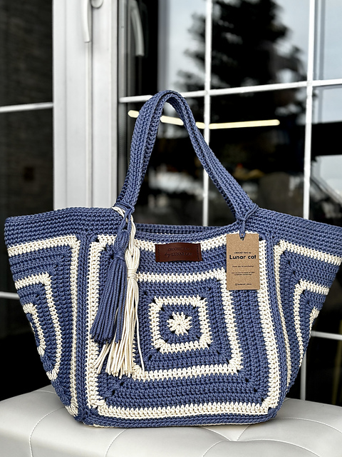 Granny 5 Bicolor Tote