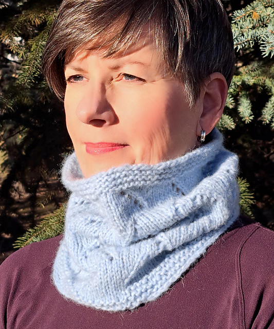 West Crystal Cowl