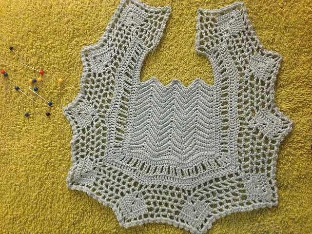 Thread Baby Bib
