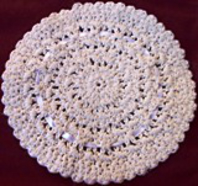 Frilly Dishcloth Doily