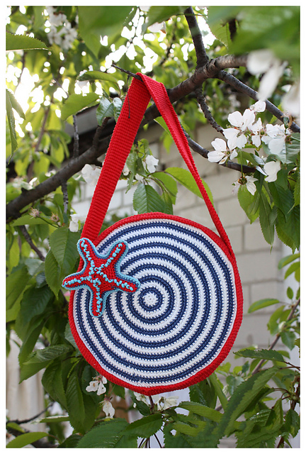 Bag in marine style