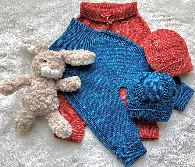Pantalon et tuque pour bébé *Jasmin/Jasmine*