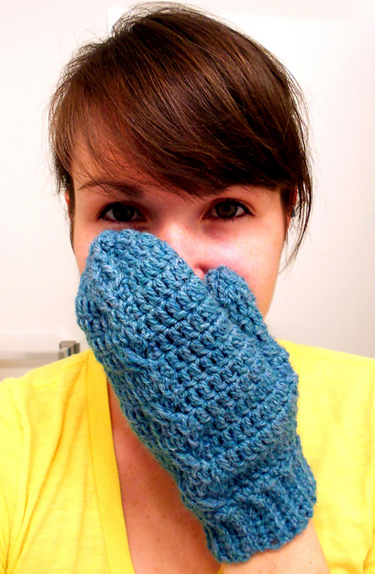Bonnie's Cabled Mittens
