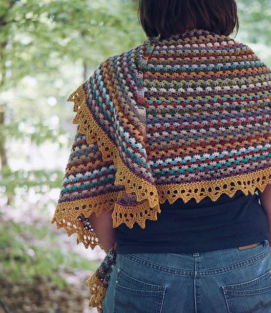Balance shawl