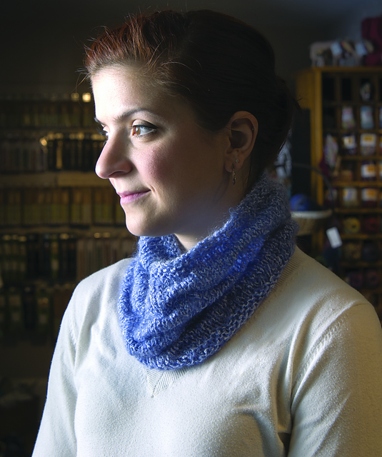 Wave Cowl