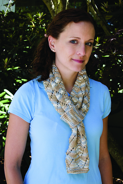32 Degrees Keyhole Cowl