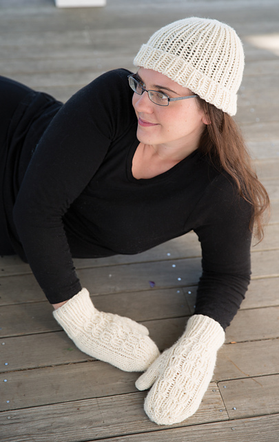 Filigree Mittens
