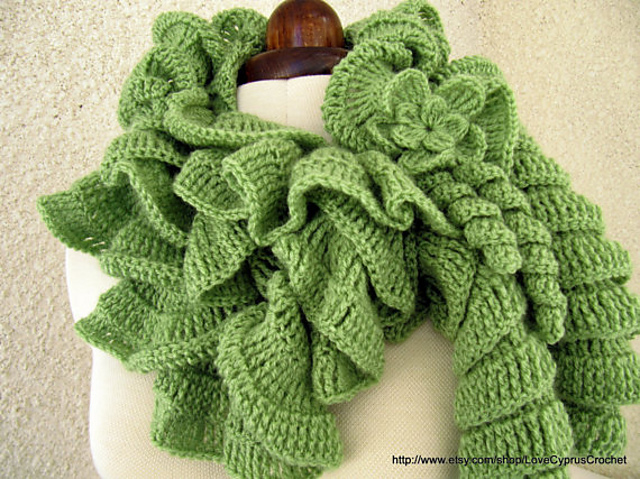 Crocheted Ruffle Scarf Pattern Ravelry: LyubavaCrochet's Crochet Ruffle Green Scarf