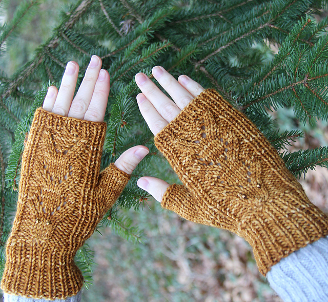 Hopsbury Mitts