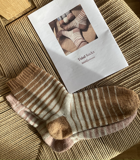 TIDAL socks