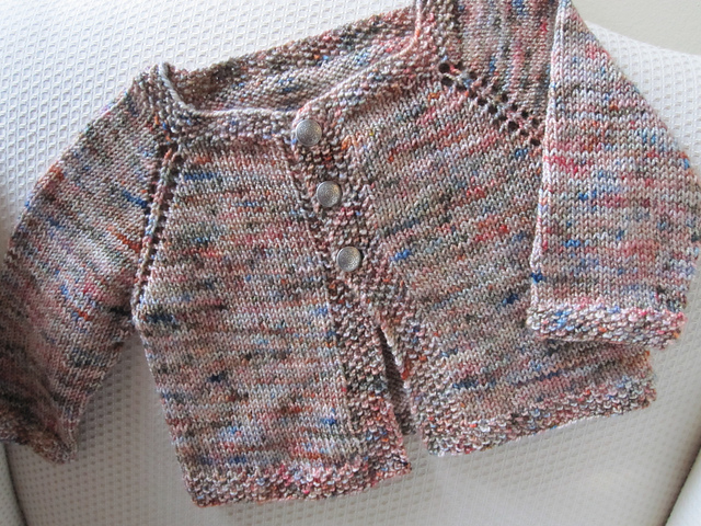 Tiny Cardigan - Pattern #024