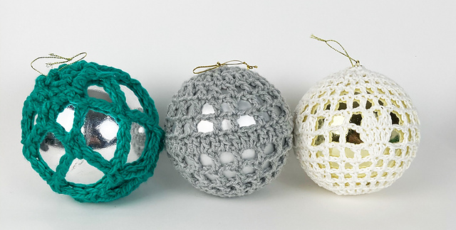 Stash Busting Christmas Ornaments