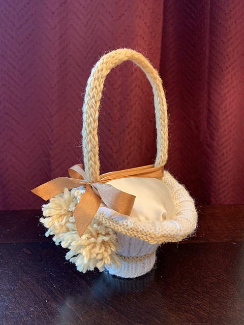 Basket Pincushion