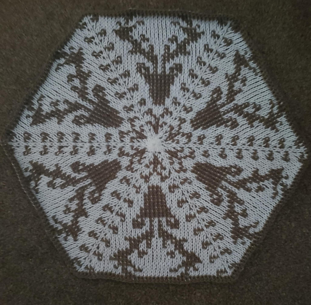 Hexagon Christmas Reindeer