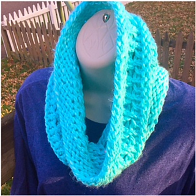 Chunky Knit Cowl