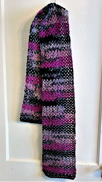 V Stitch Lace Scarf