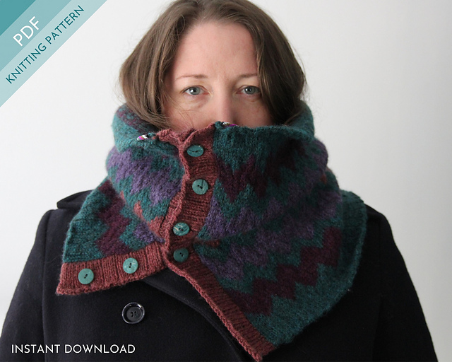 Arete Knitted Cowl with Chevron Zig Zag Colourwork
