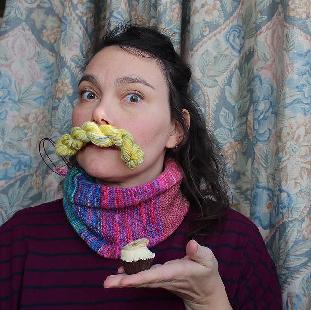 Choose Colour! Cowl