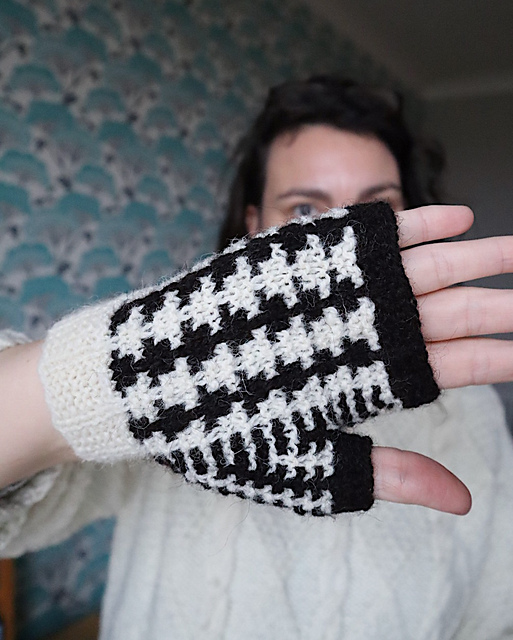 Moving Forward Mitts