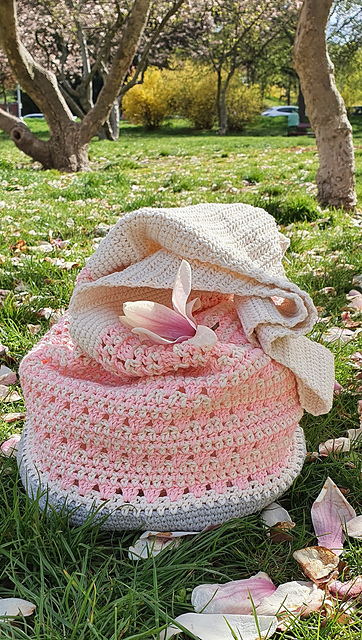 Magnolia bag