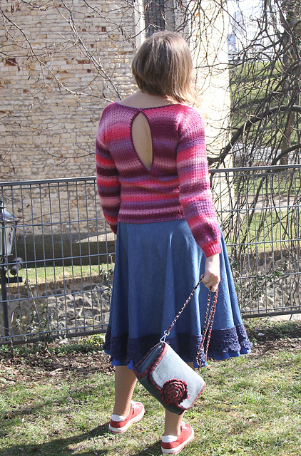 Sakura  sweater