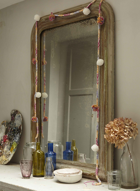 Pom Pom Garland
