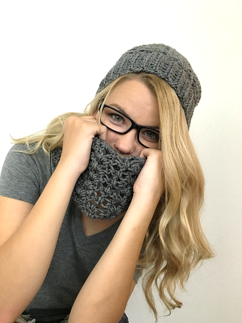 Grace Lace Cowl