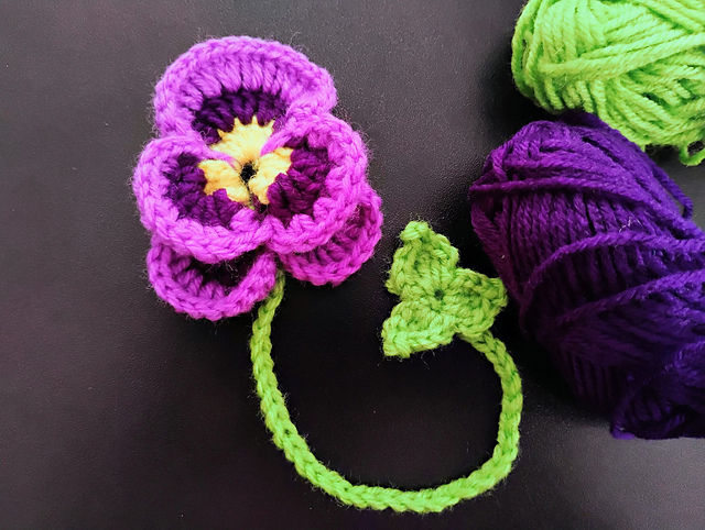 Crochet Pansy Flower Bookmark