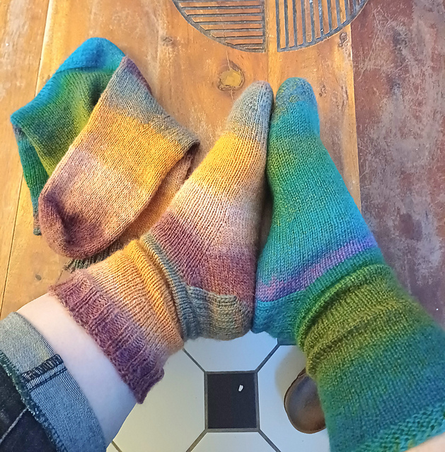 Shan Easy Socks