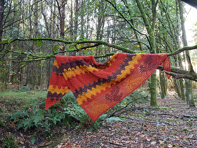 Leaves in Autumn Shawl