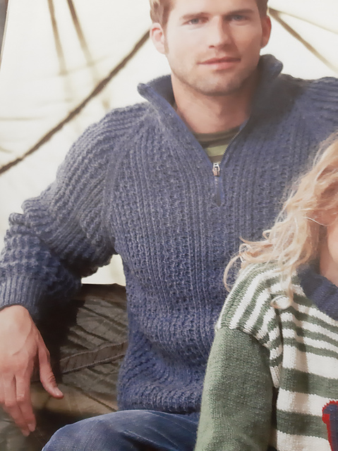 6249 Pulli oder Jacke mit Strukturmuster