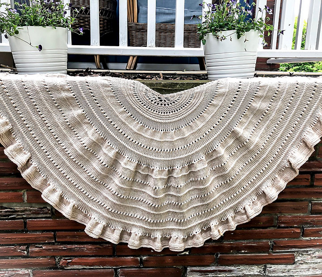 Milkmaid's Shawl