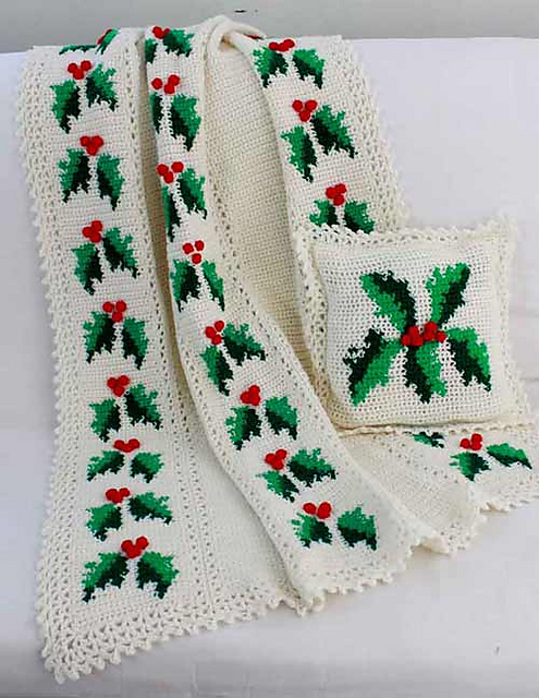 Festive Hollies Afghan and Pillow - PA283