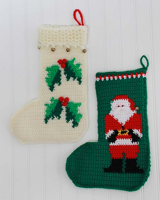 Santa and Holly Stockings PA827