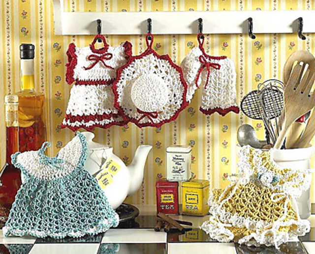 Vintage Fashion Potholders Leaflet
