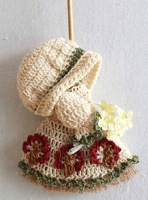 Thanksgiving Mini Broom Doll