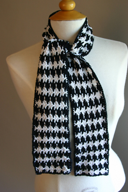 Black & White Woven Scarf