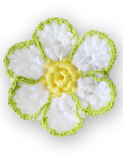 Large Daisy Scrubby - PB210
