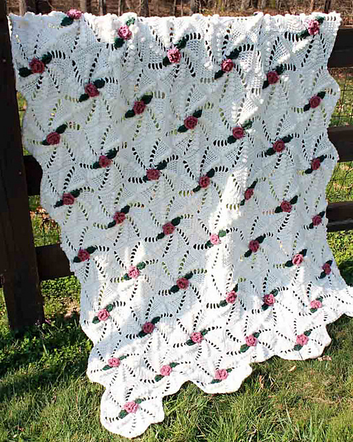 Pinwheel Rose Afghan - PA623