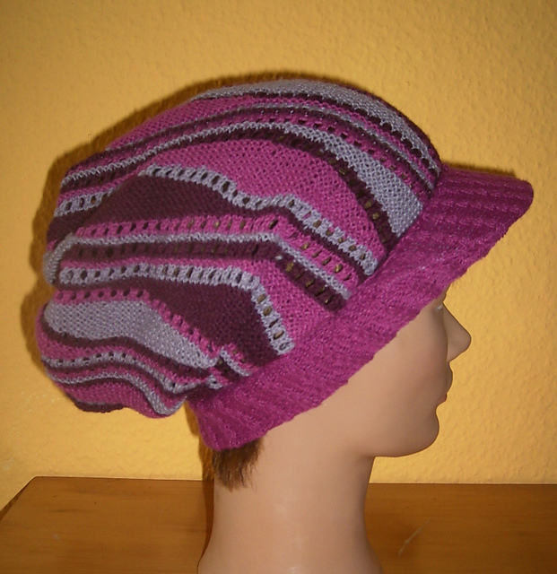 Swing-Knitting™ Workshop 2 - Swingy Slouch Hat