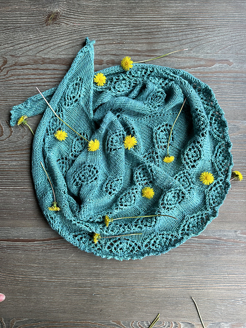 The Dandelion Shawl