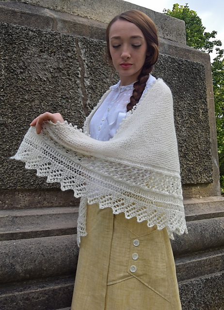 Ravelry: Three Point Shawl pattern by Elizabeth Lovick