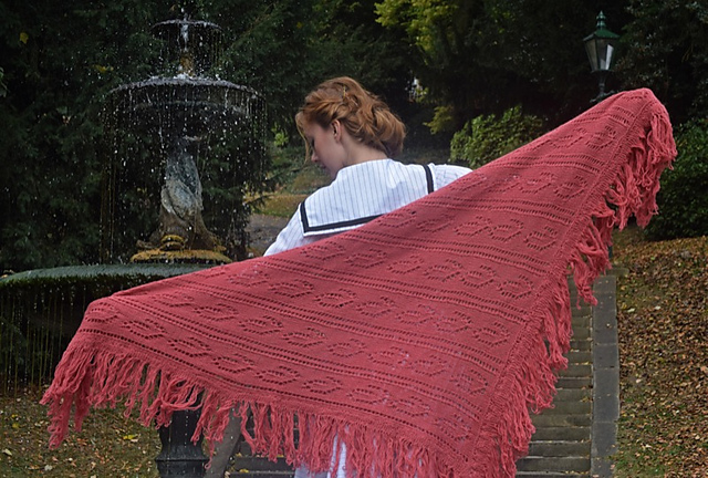 Pine Cone Shawl