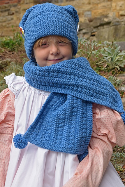 Pompom Scarf